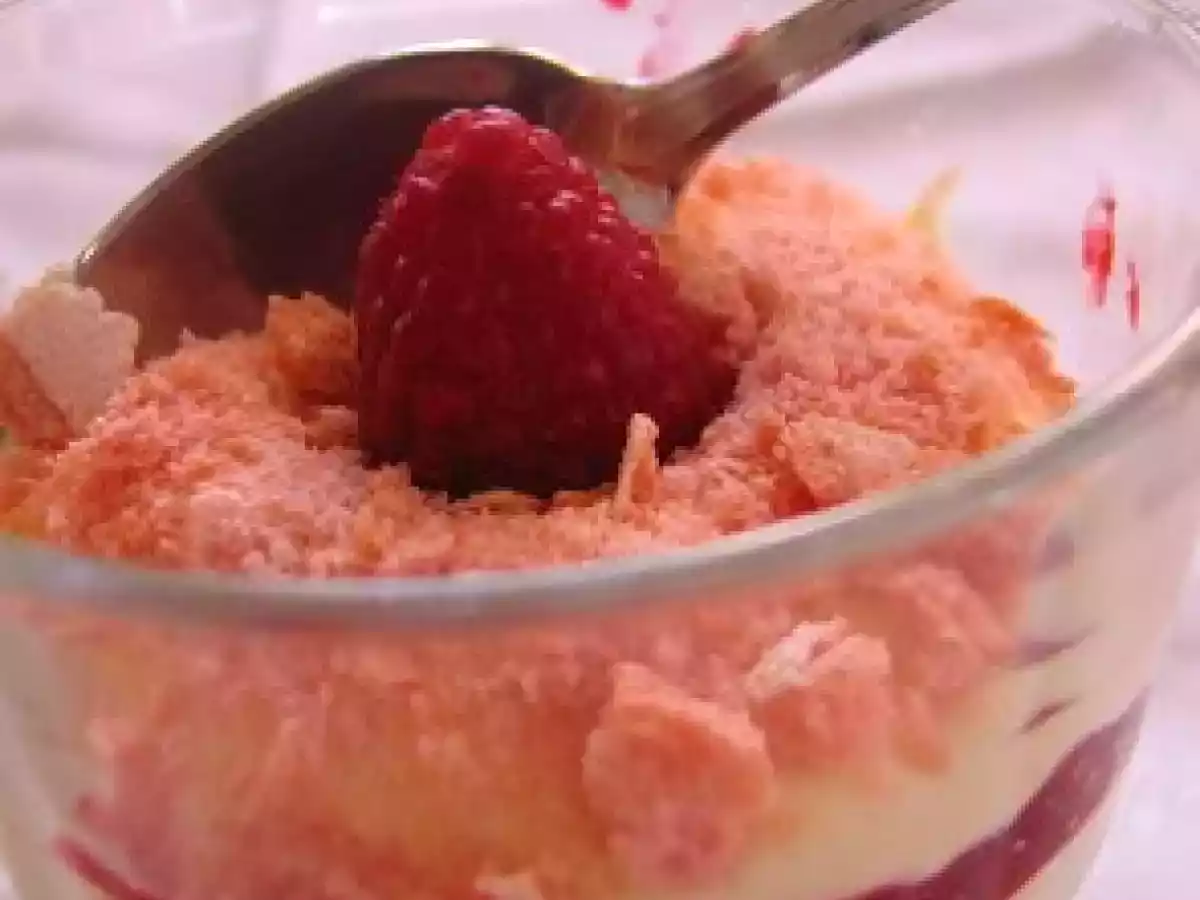 Verrines tiramisu/framboises/biscuits de Reims - photo 3