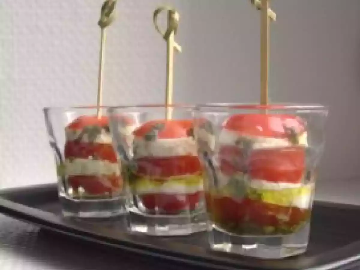Verrines tomate-mozzarella
