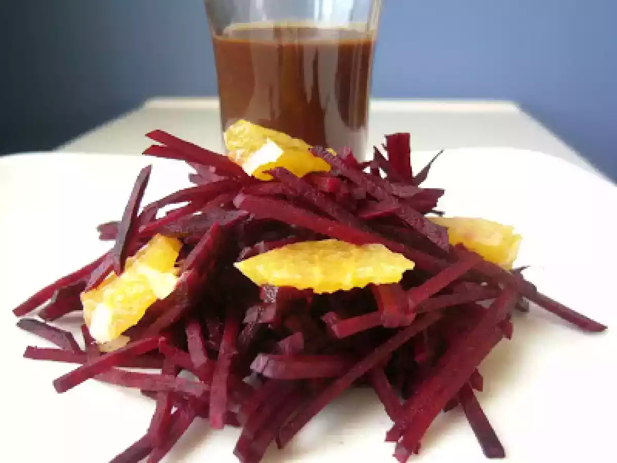 Vinaigrette au cacao, idéale pour les betteraves râpées