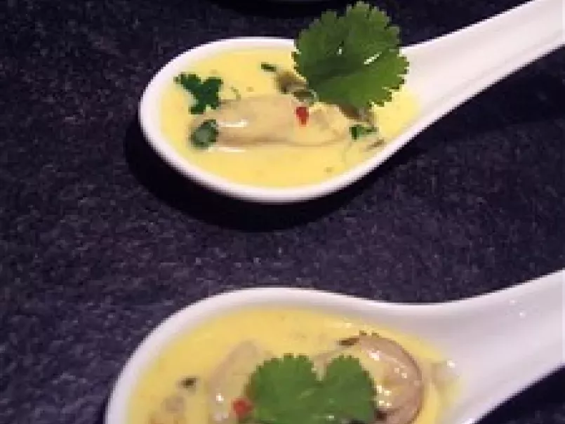 Vive les huîtres : Huîtres en cuillère au curry et à la coriandre. - photo 2