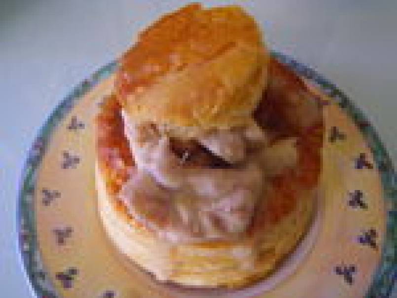 Vol au vent aux ris de veau et sauce au foie gras