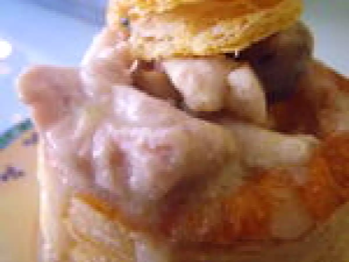 Vol au vent aux ris de veau et sauce au foie gras - photo 2