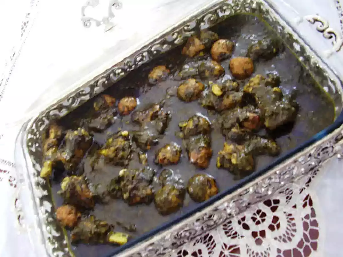 Vous êtes pardonnés, voici la madfouna, et en bonus, un bon pain à la semoule