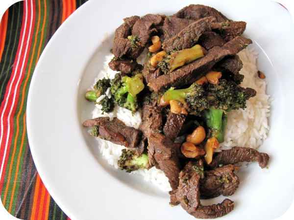 Wok De Boeuf Au Brocoli Recette Ptitchef