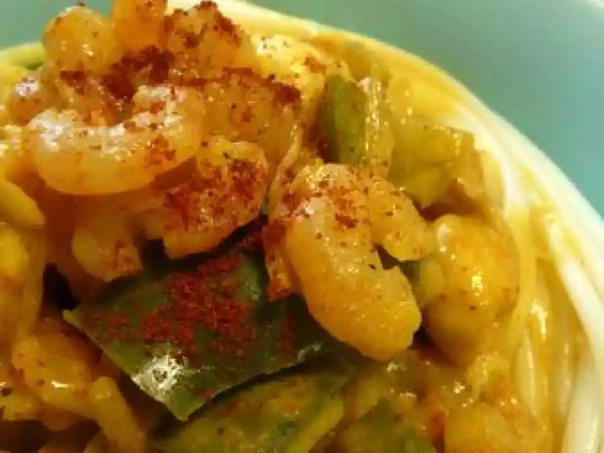 Wok de crevettes et poivron vert au paprika et ses udons - photo 4