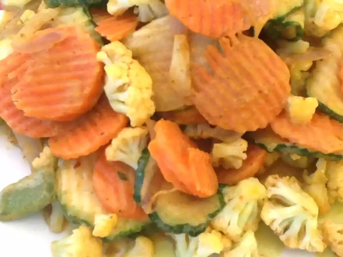 Wok de lêgumes croquants au curry rouge - photo 2