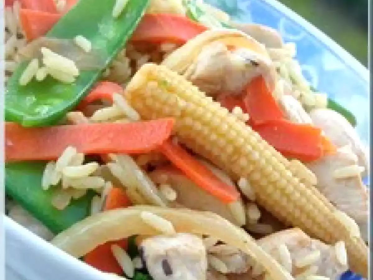 Wok exotique aromatisé au citron et au romarin