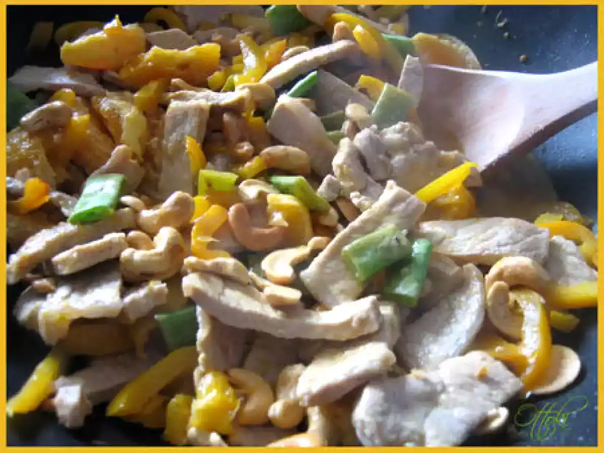 WOK : Porc aux agrumes frais et noix de cajou