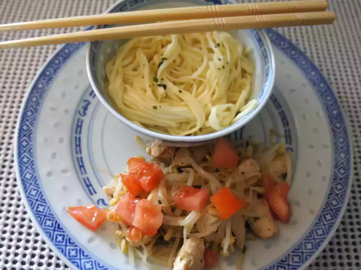 WOK POULET GERMES DE SOJA AU GINGEMBRE - photo 2