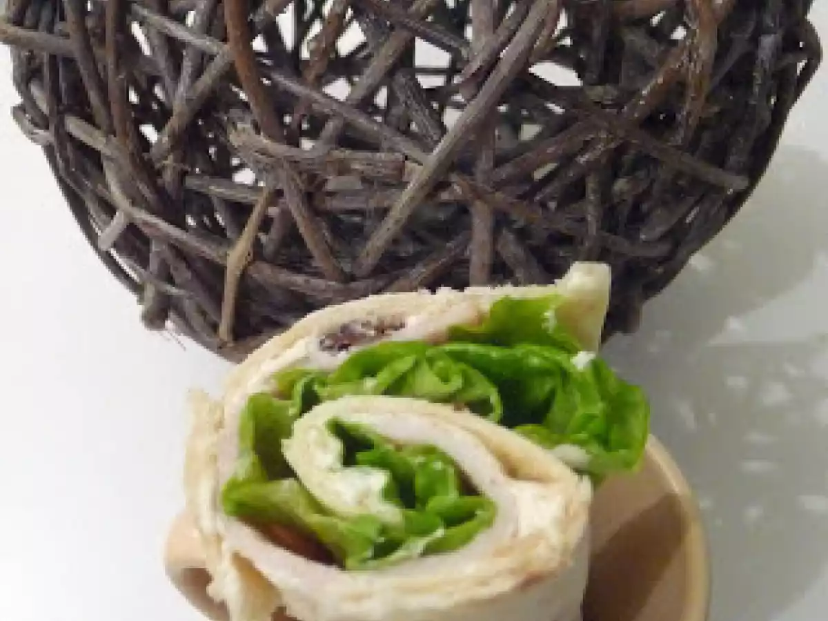 Wraps jambon de dinde et boursin aux figues, raisins et noix