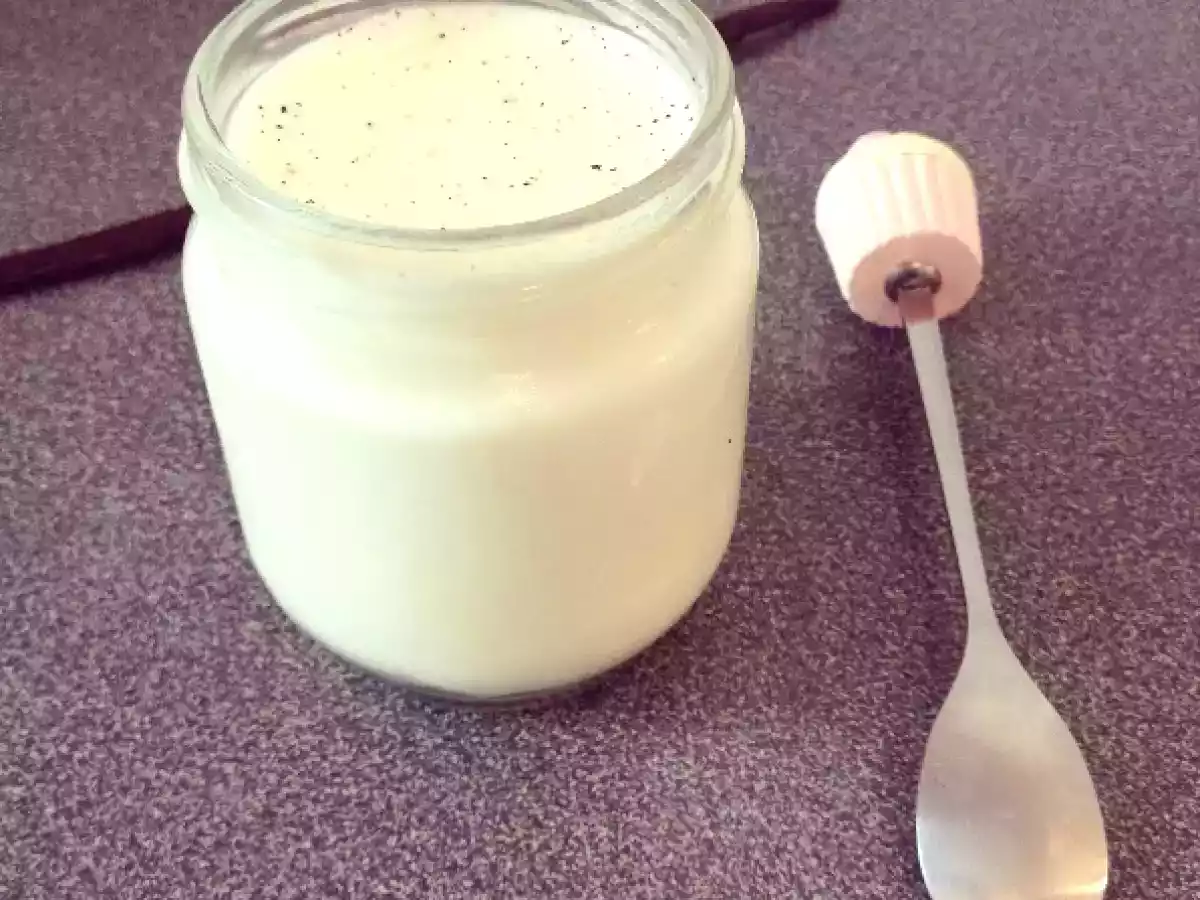 YAOURT AU LAIT CONCENTRÉ SUCRÉ
