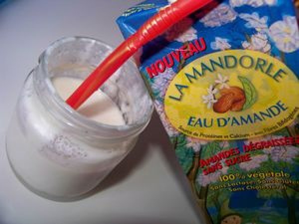 Yaourt au lait végétal d'amande bio! - Recette Ptitchef