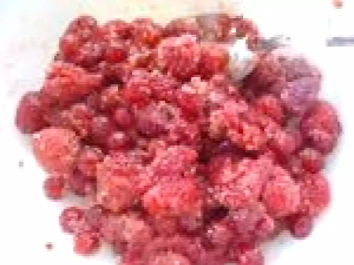 Yaourt grec aux groseilles et framboises au sucre - photo 5