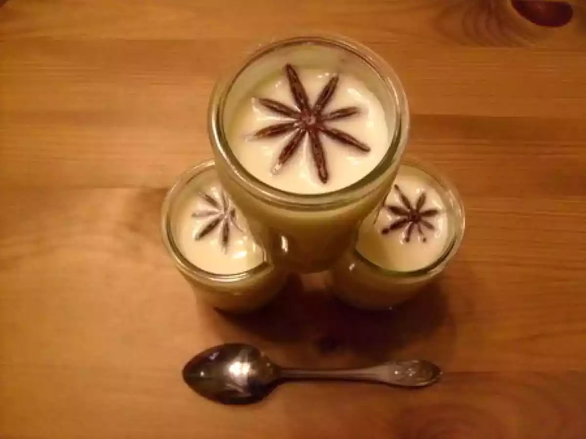 Yaourts à l'anis étoilé (fleur de badiane)