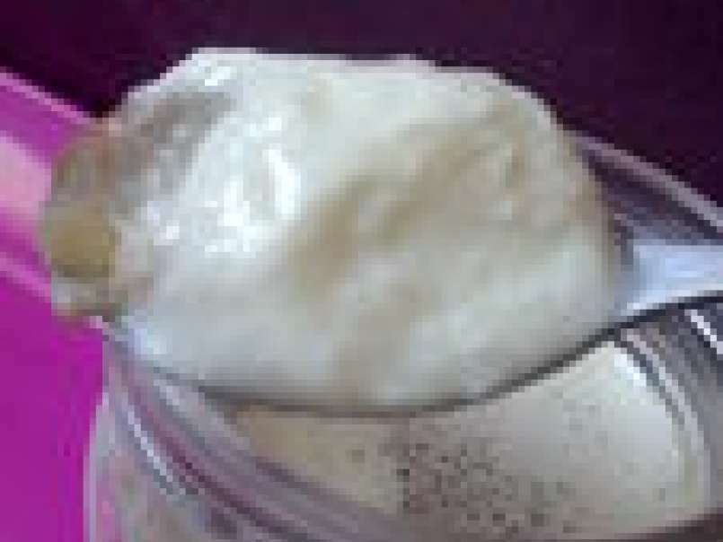 Yaourts à la vanille sur compote banane-poire - photo 2