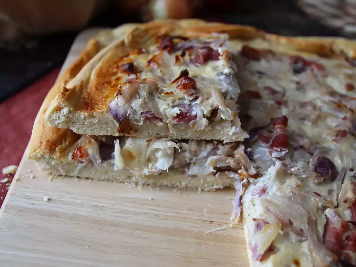 Zwiebelkuchen : la tarte allemande aux oignons fondants et lardons - photo 3