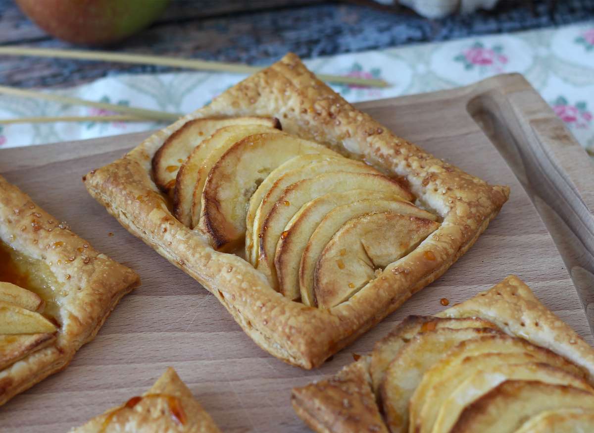 Desserts aux fruits : 72 recettes gourmandes au fil des saisons