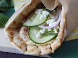 Cuisine grecque : moussaka, feta, tzatziki et saveurs ensoleillées